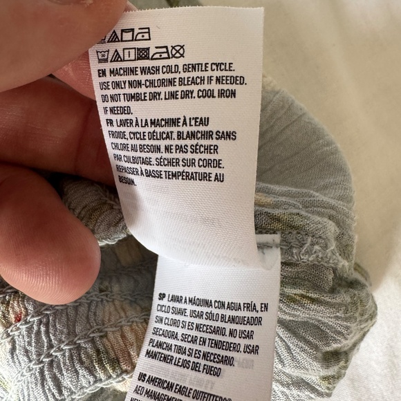 American Eagle Smocked Tube Top Ruffle Hem Blue Floral Medium Festival Y2K - Picture 13 of 14